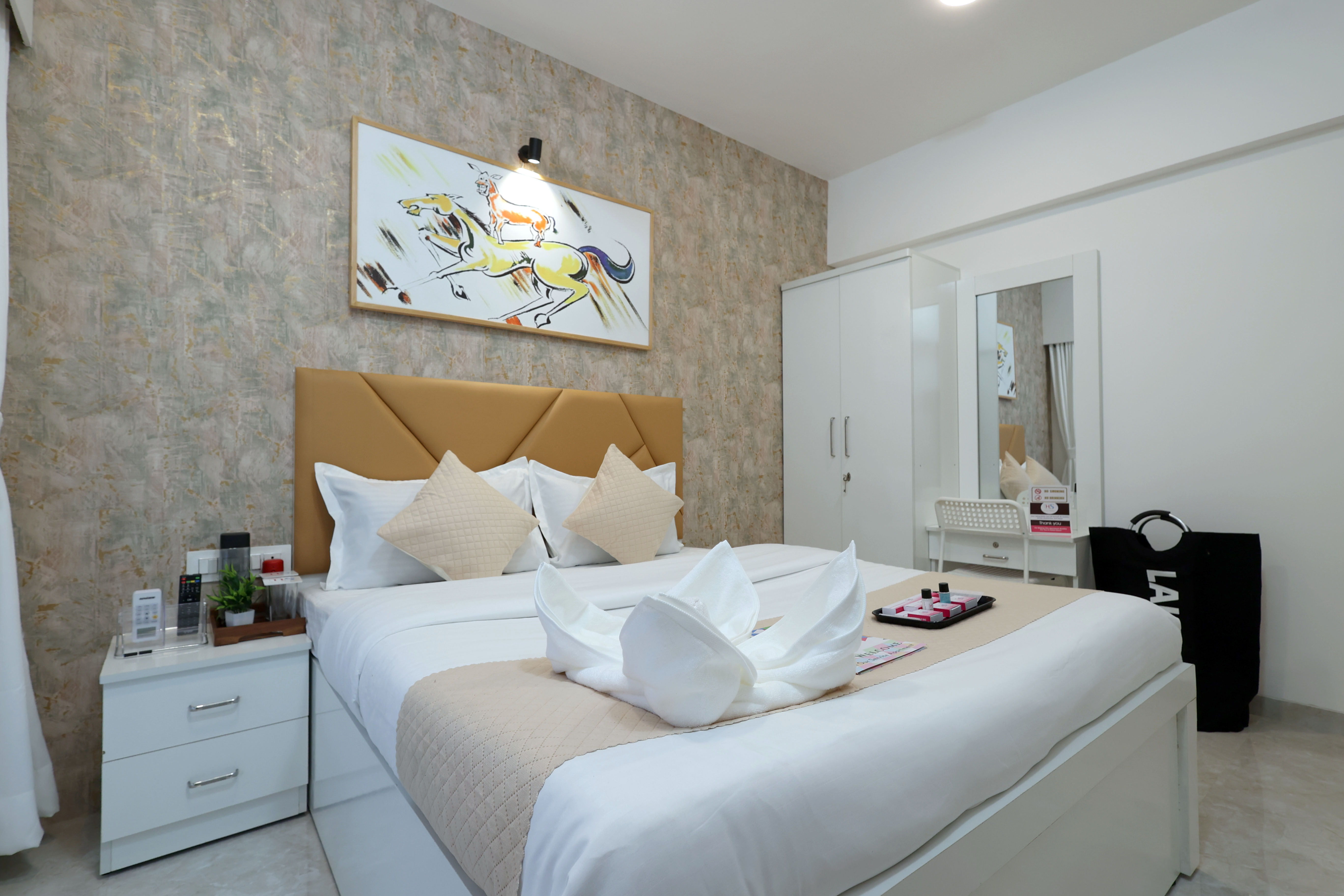 Spacious 1 Bedroom Apartment in Jogeshwari East