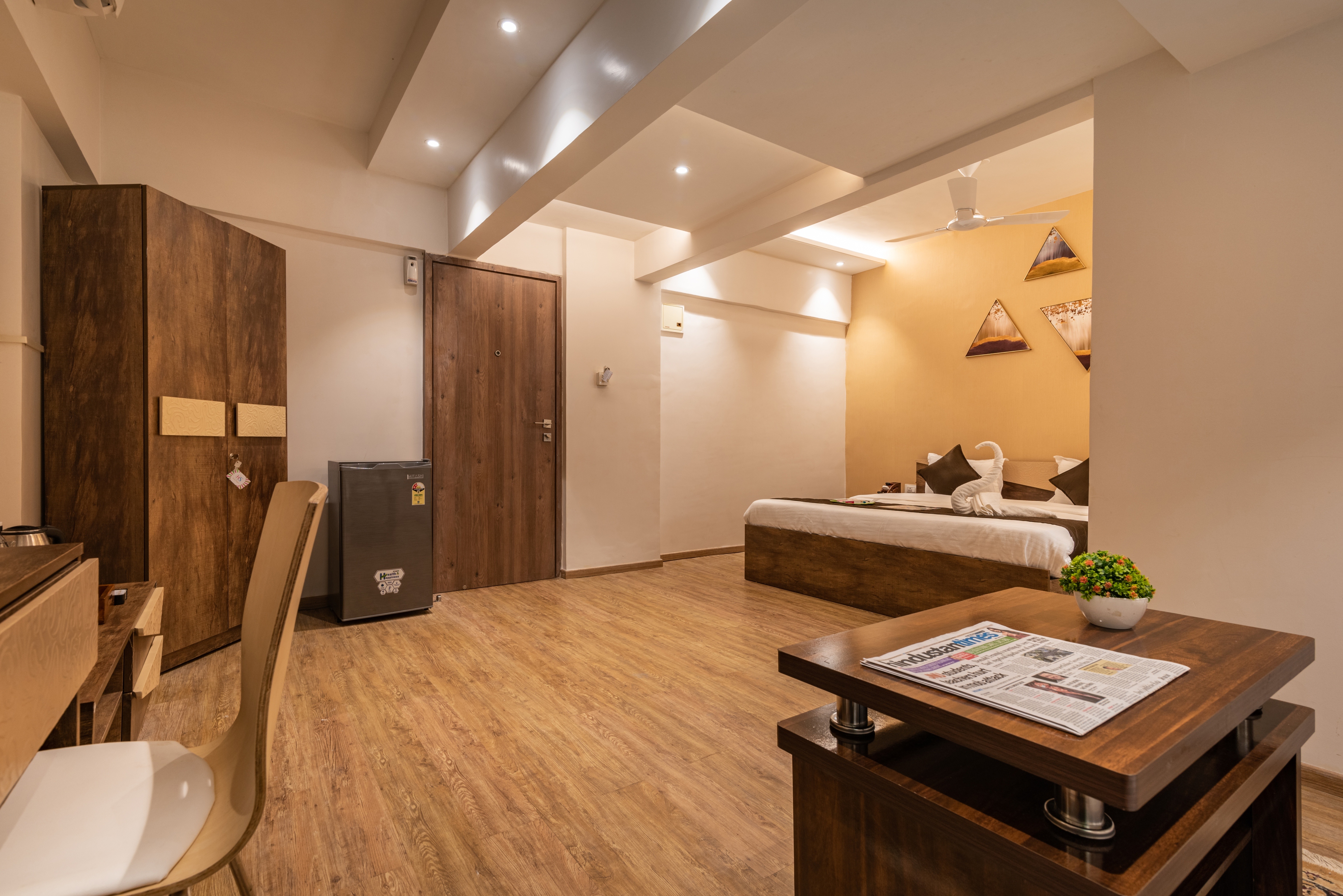 Deluxe Rooms @ Borivali East