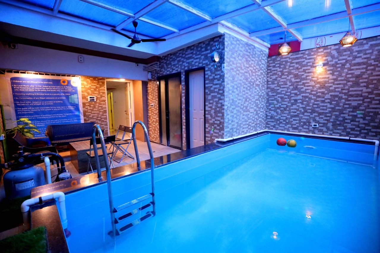 4 Bedroom Exotic Villa with Swimming Pool in Asha Nagar Kandivali
