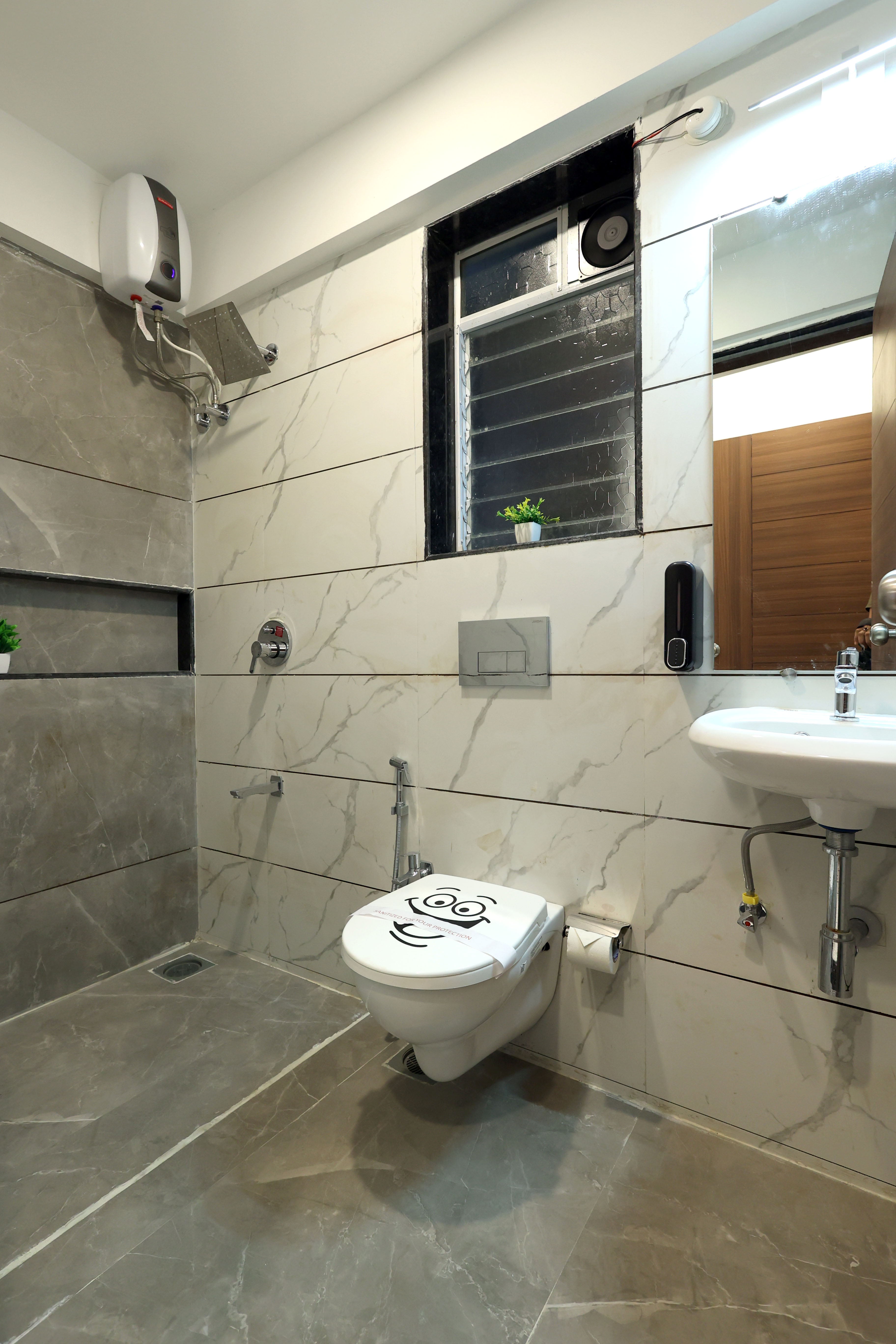 Spacious 1 Bedroom Apartment in Jogeshwari East