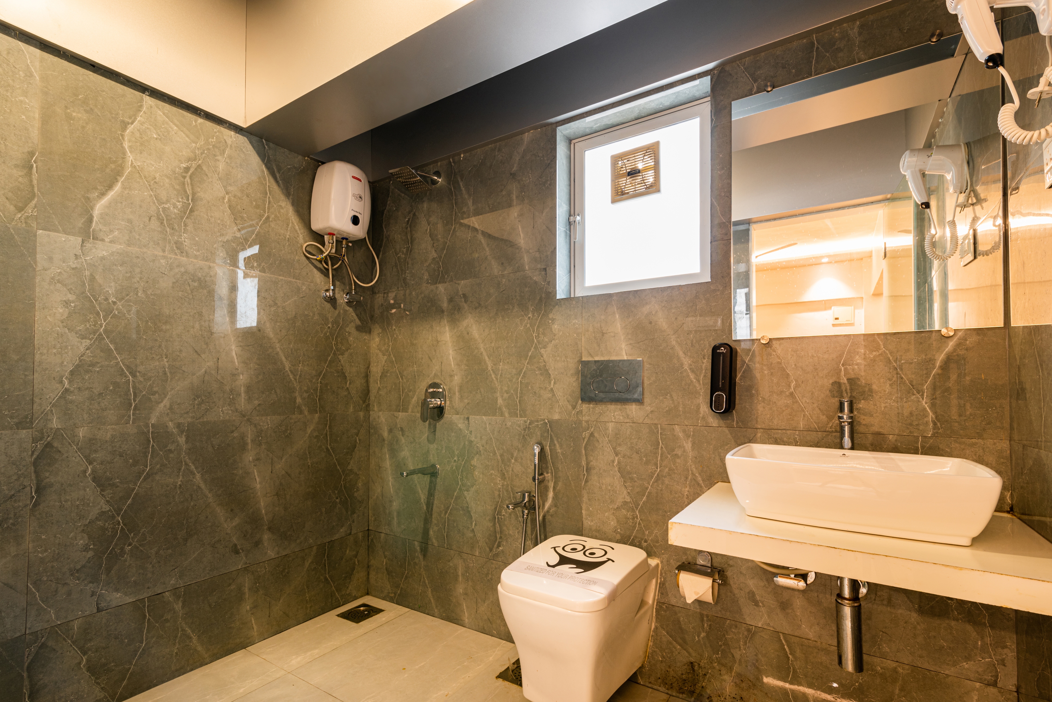 Deluxe Rooms @ Borivali East