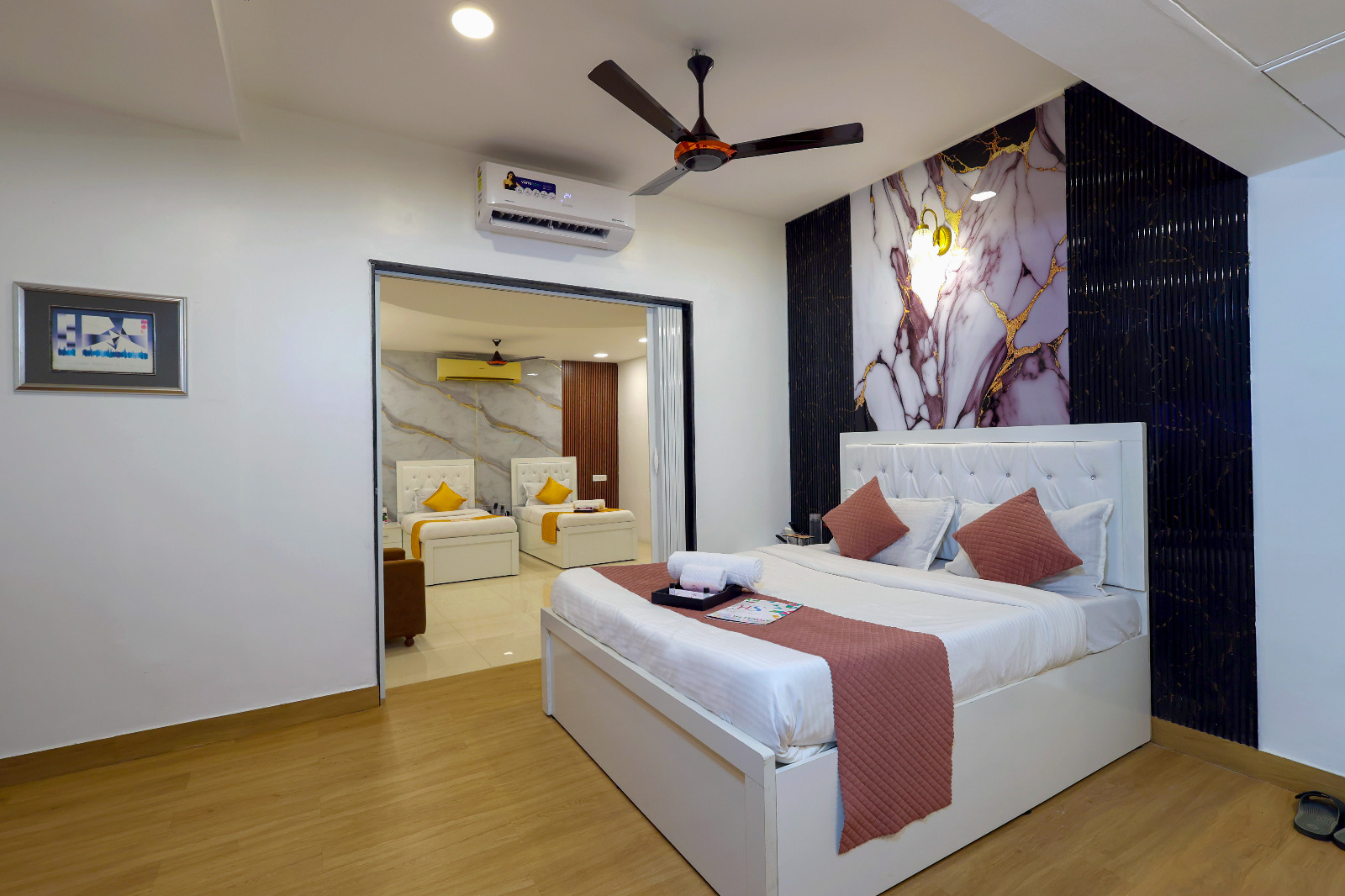 Presidential 5 Bedroom Villa in Kandivali East