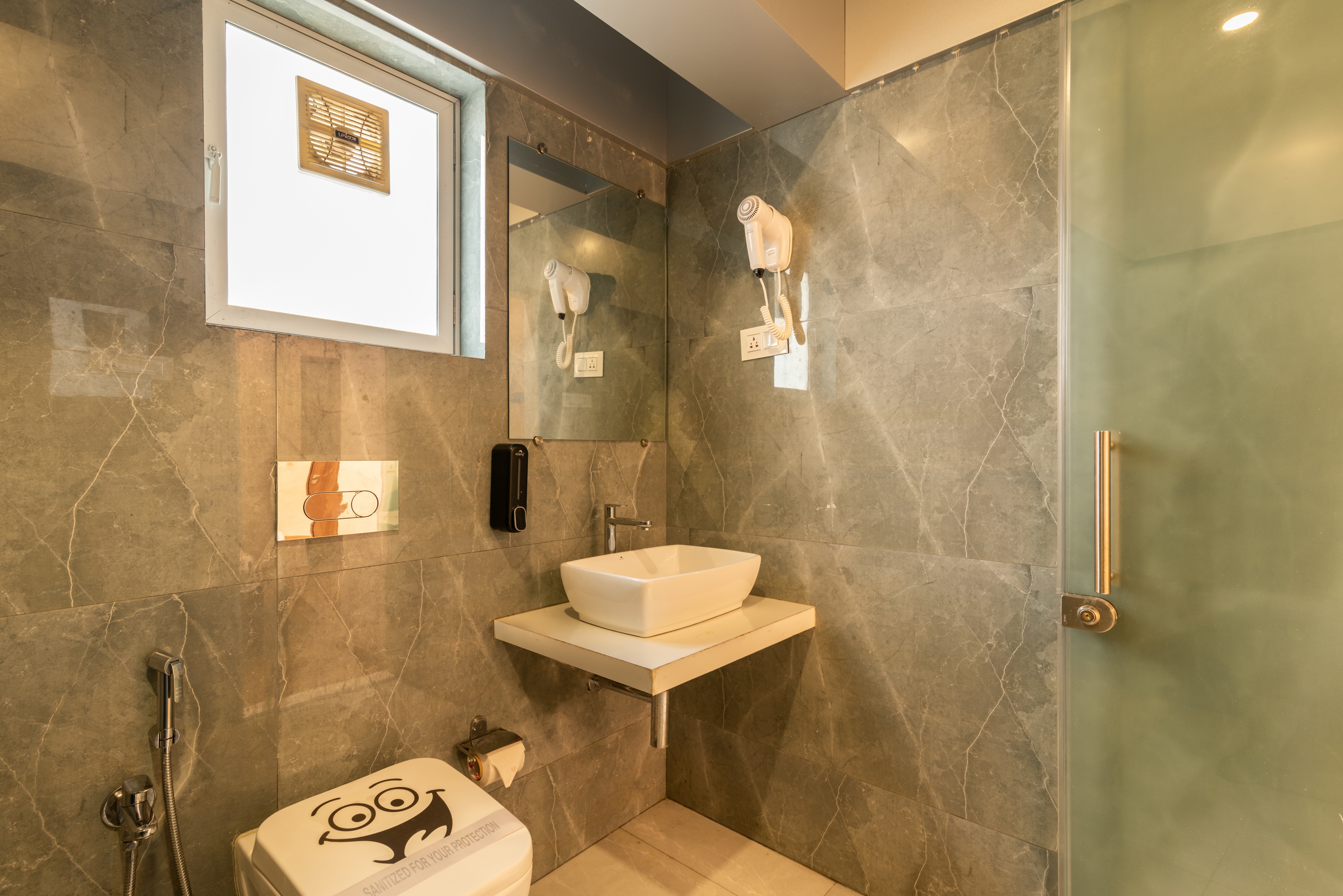 Deluxe Rooms @ Borivali East