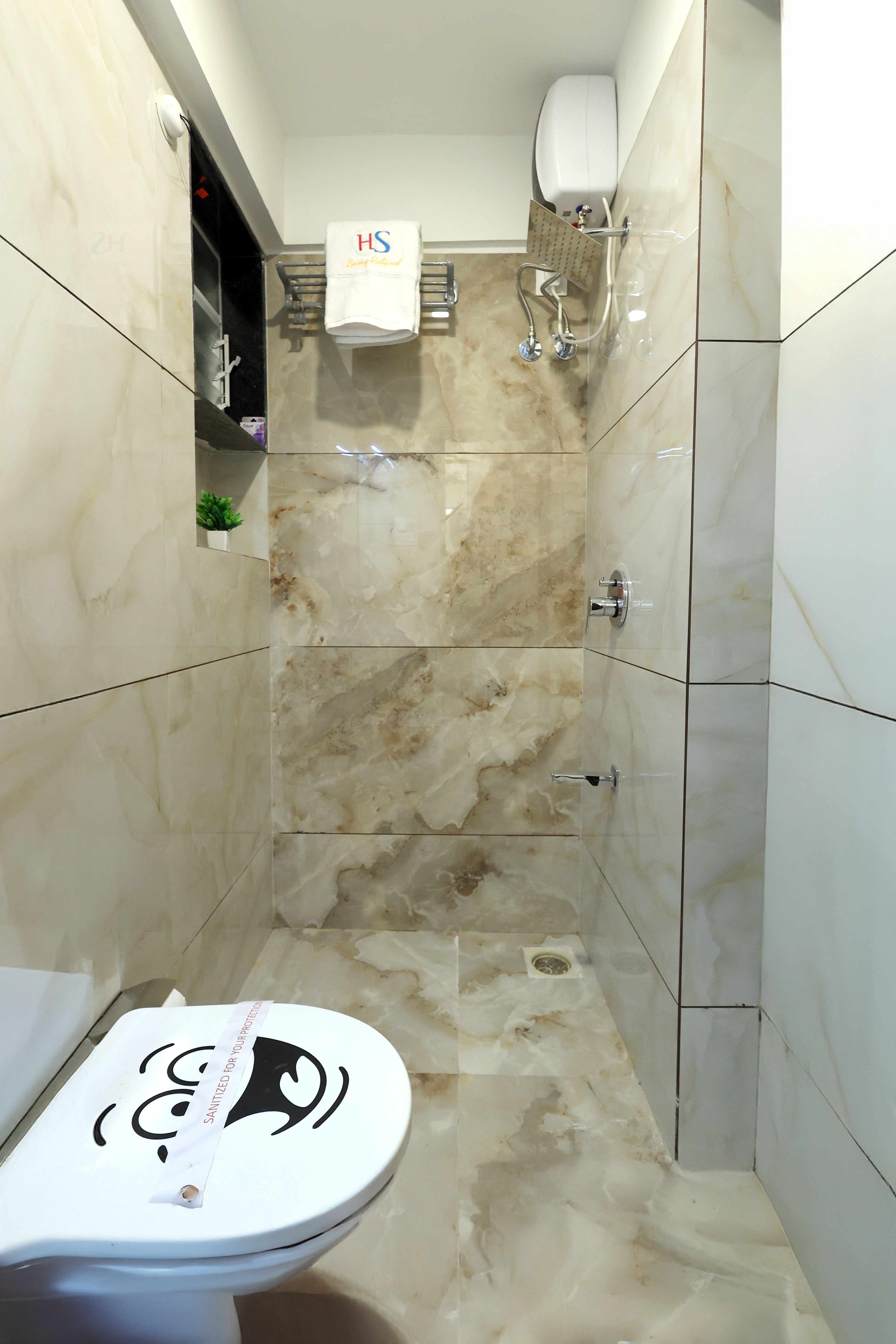 Spacious 1 Bedroom Apartment in Jogeshwari East