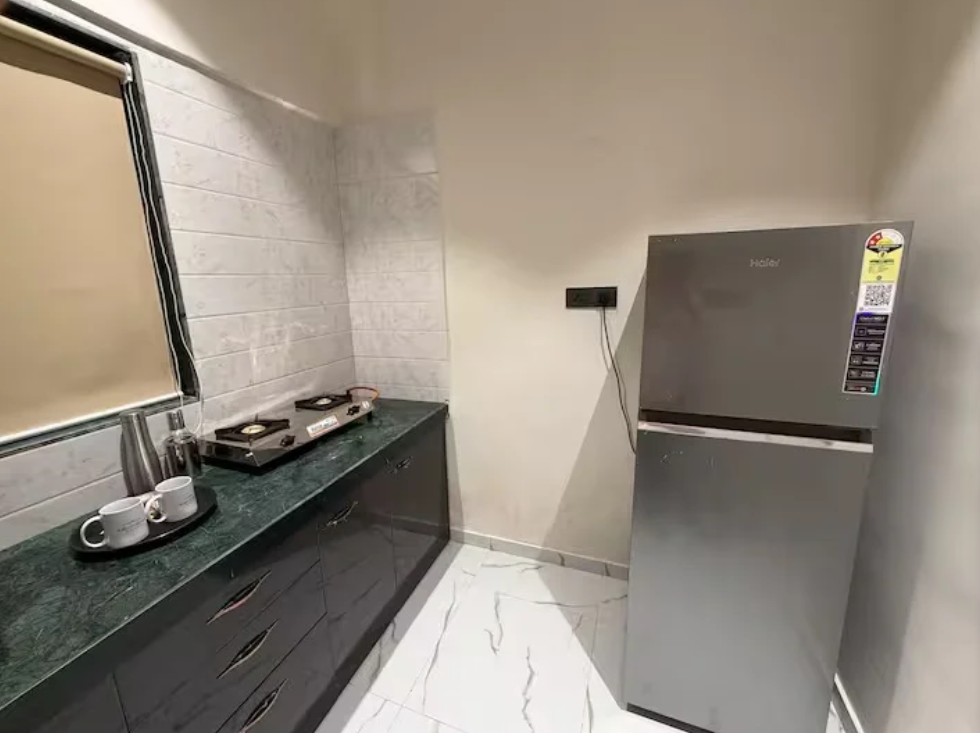 Classic 1 Bedroom Apartment in Belapur