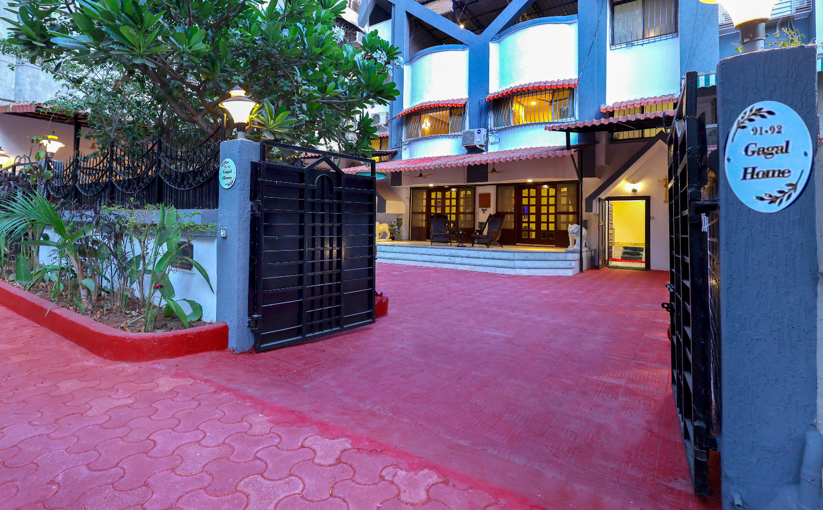 Presidential 5 Bedroom Villa in Kandivali East
