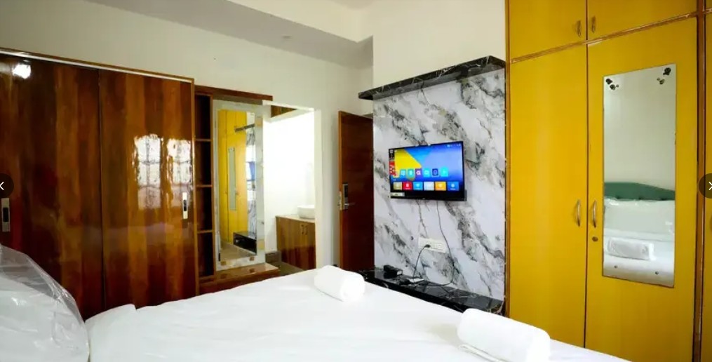 Serviced Apartment near Airport