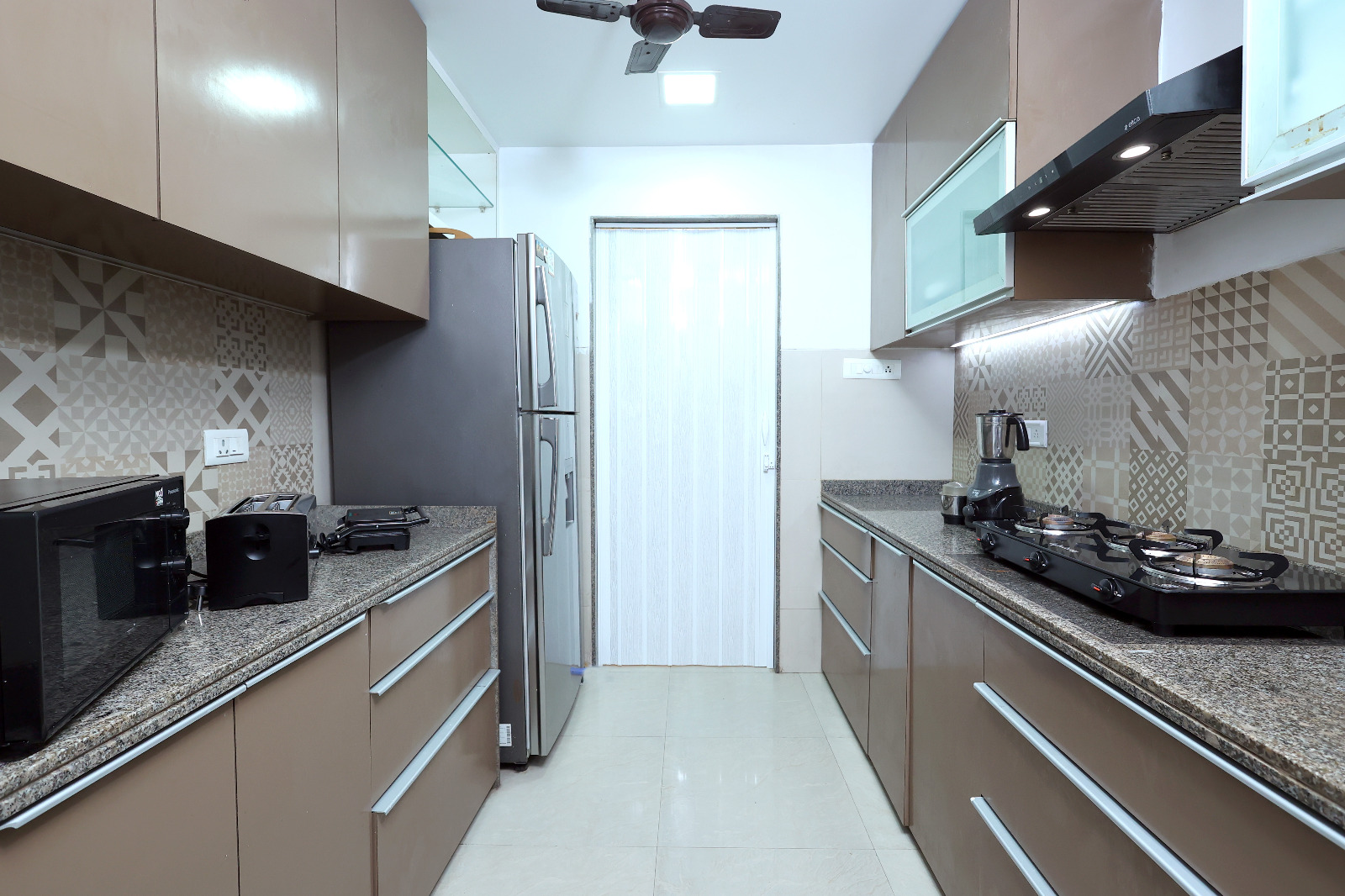 Deluxe 3 Bedroom Serviced Apartment near MIDC Andheri