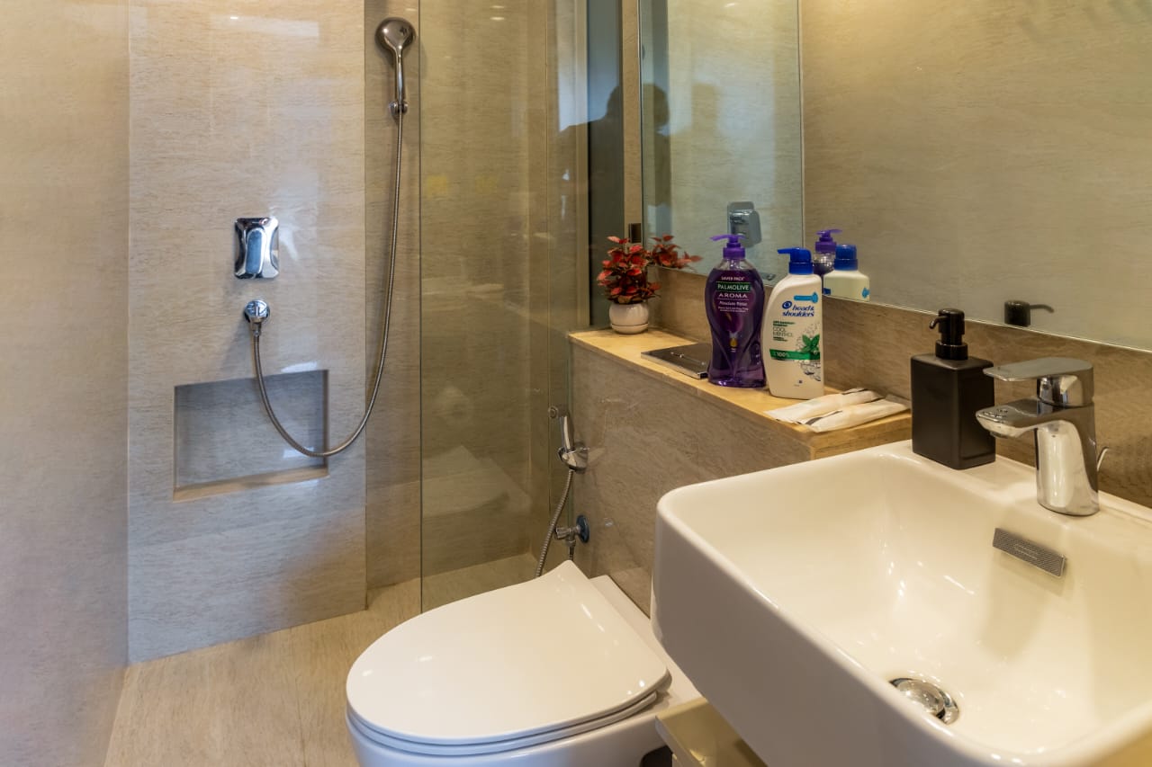 Refined Luxury 1 Bedroom Apartment 