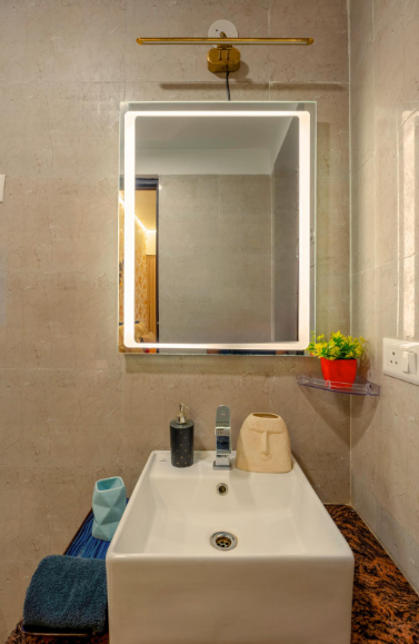 Classic 1 Bedroom Apartment