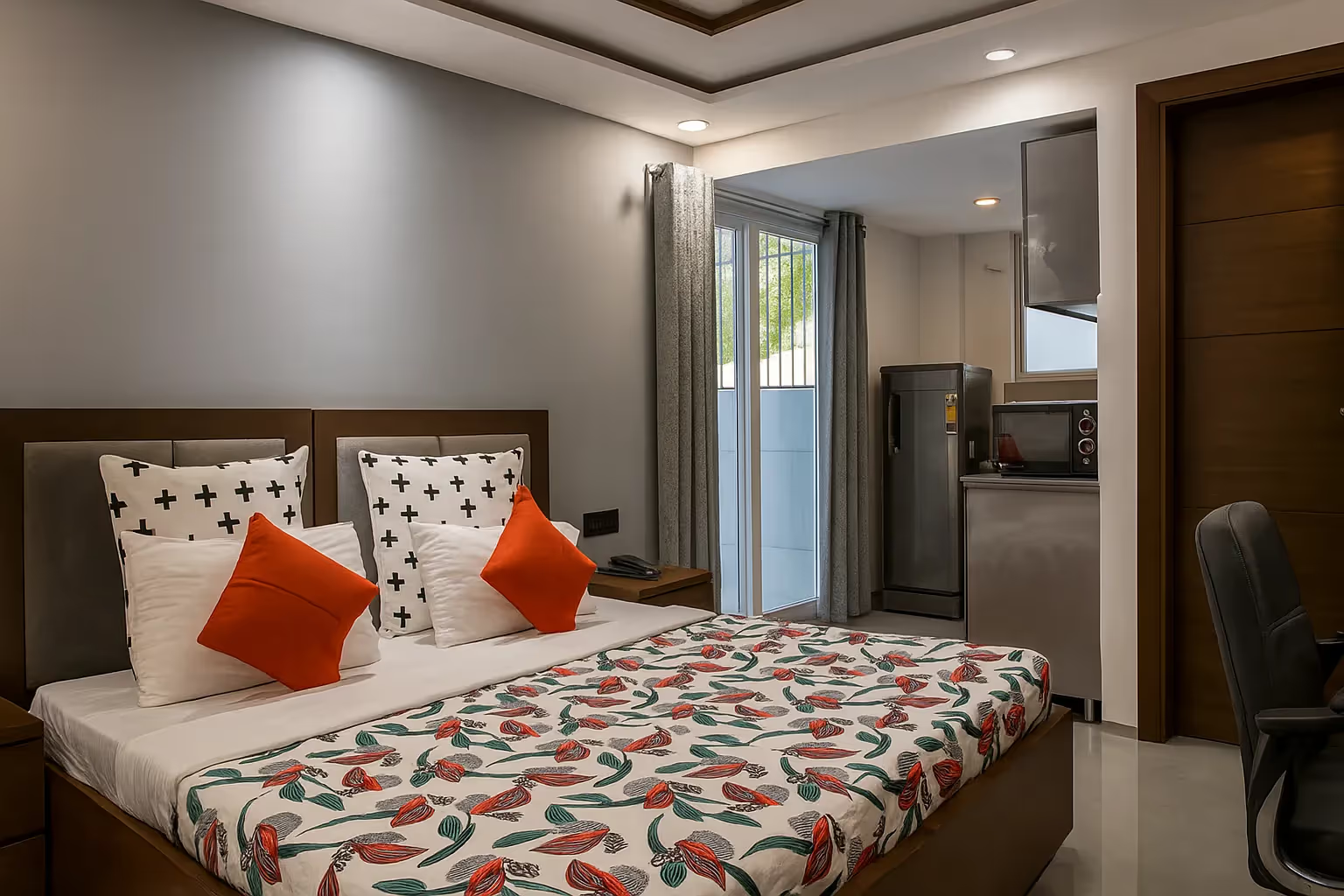 Classic Studio Apartment in DLF Cyber City