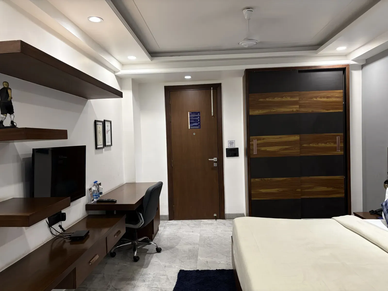 Winsome Studio Apartment in DLF Cyber City