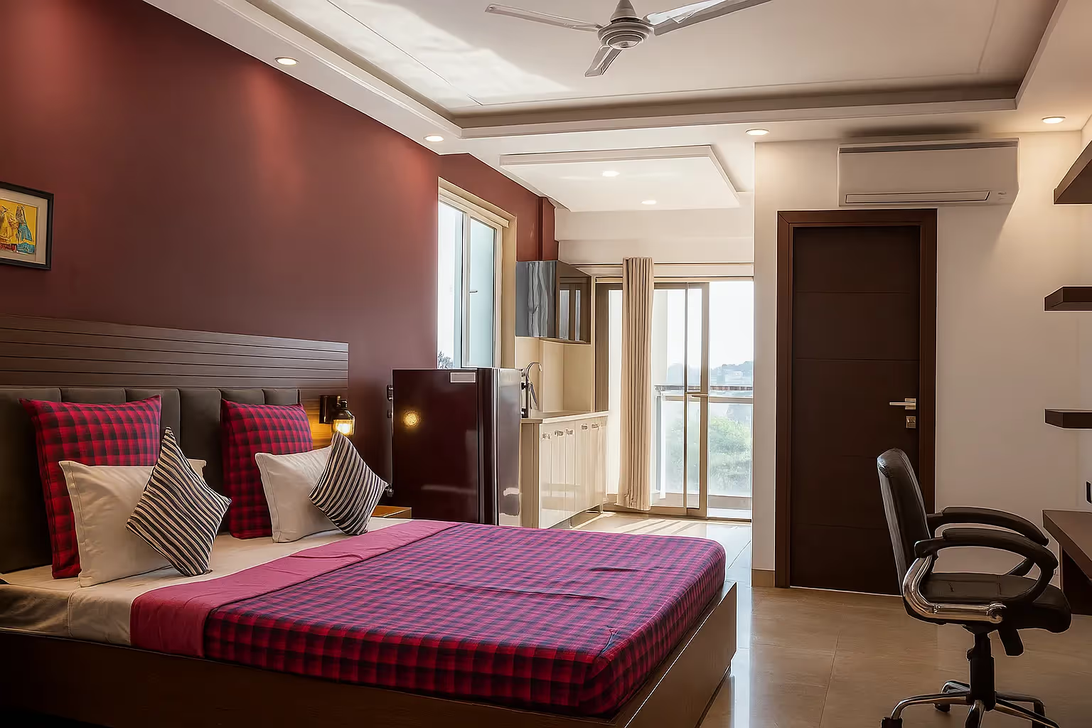 Premium Studio Apartment near IFFCO Chowk