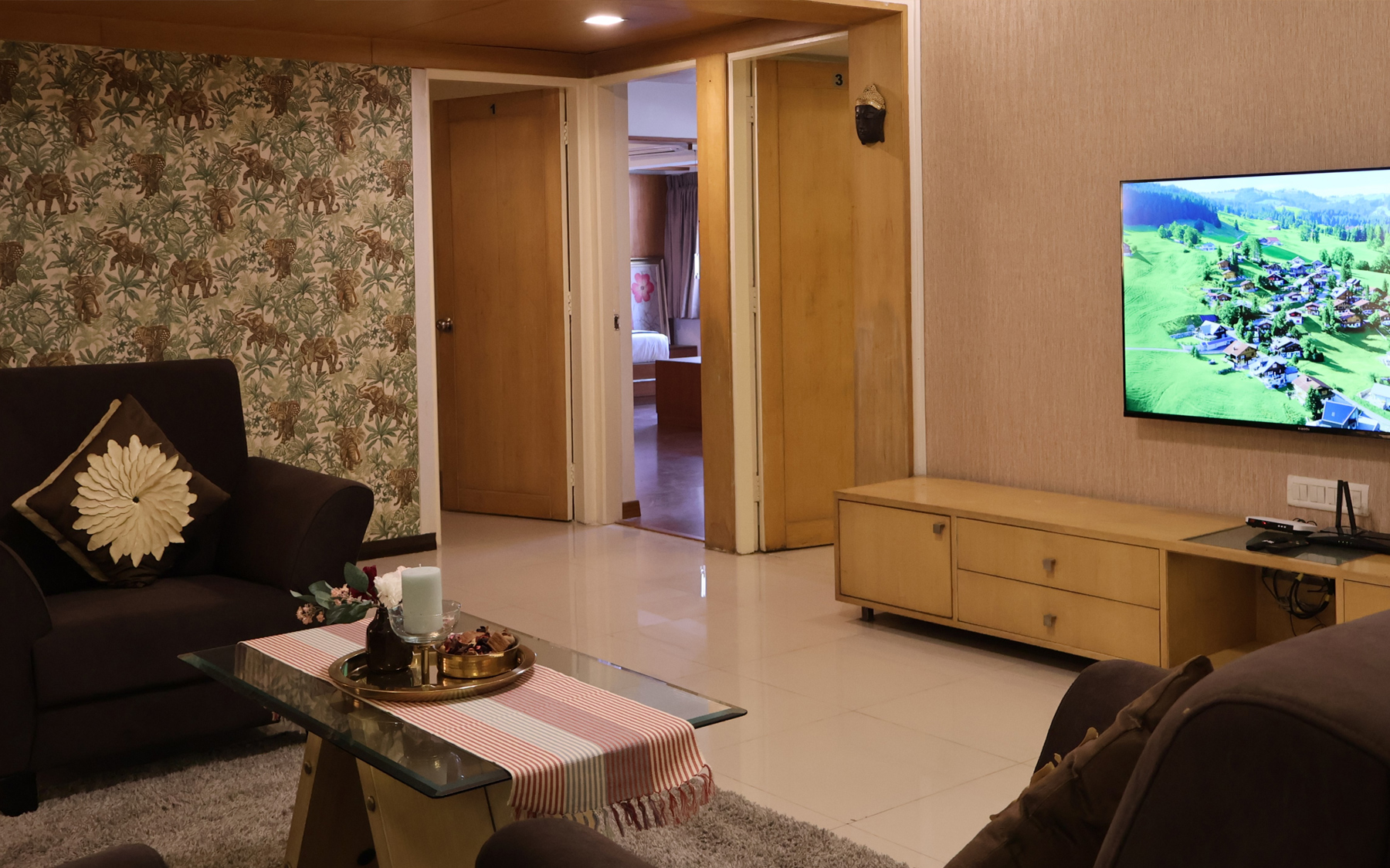 Leisure Stays in Ashok Nagar