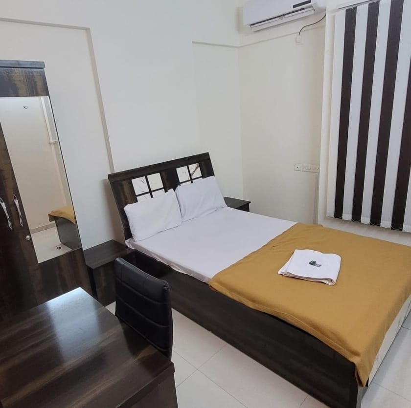 Superior 3 Bedroom Apartment in Viman Nagar