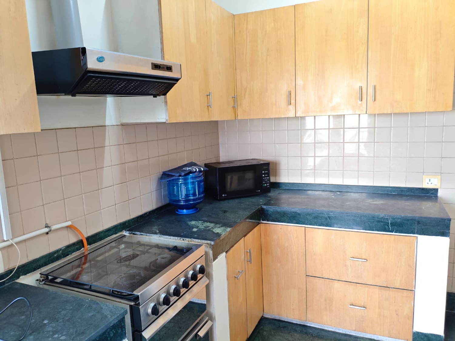 2 BR Serviced Apartment on Golf Course Rd