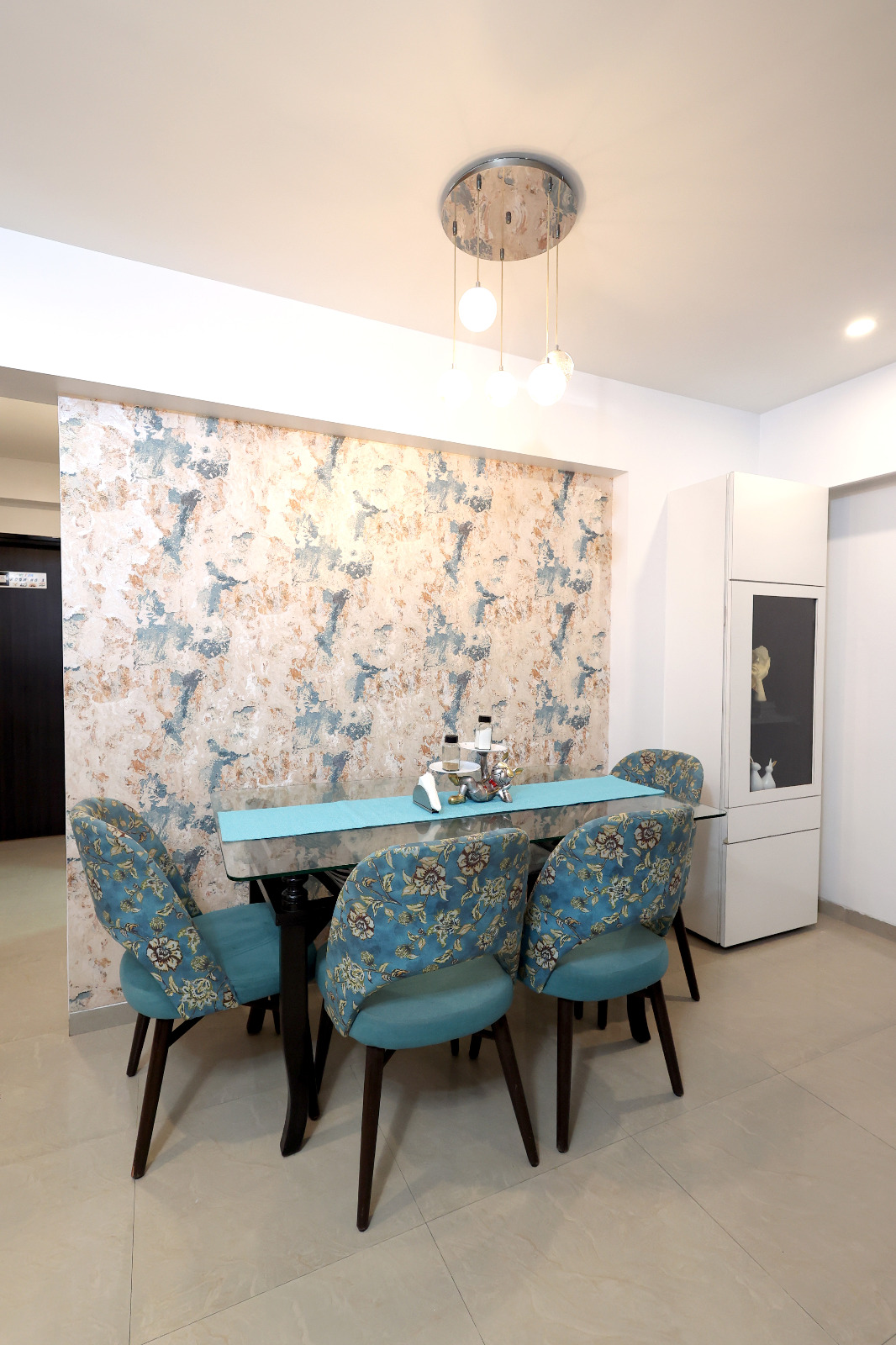 Deluxe 3 Bedroom Serviced Apartment near MIDC Andheri