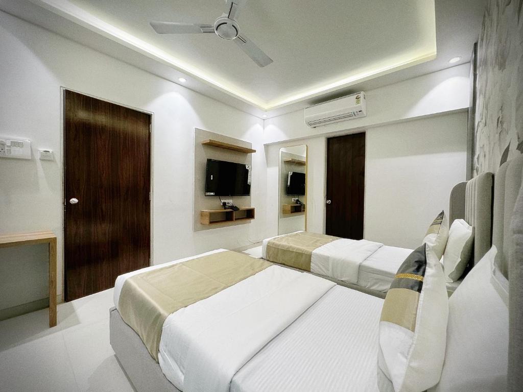 Premium 2 Bedroom Apartment in Santacruz