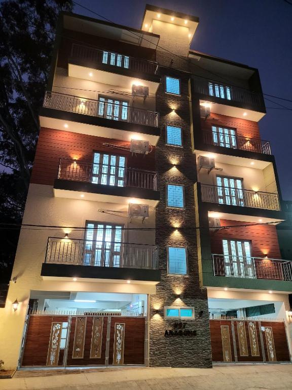 Crown Serviced Apartment