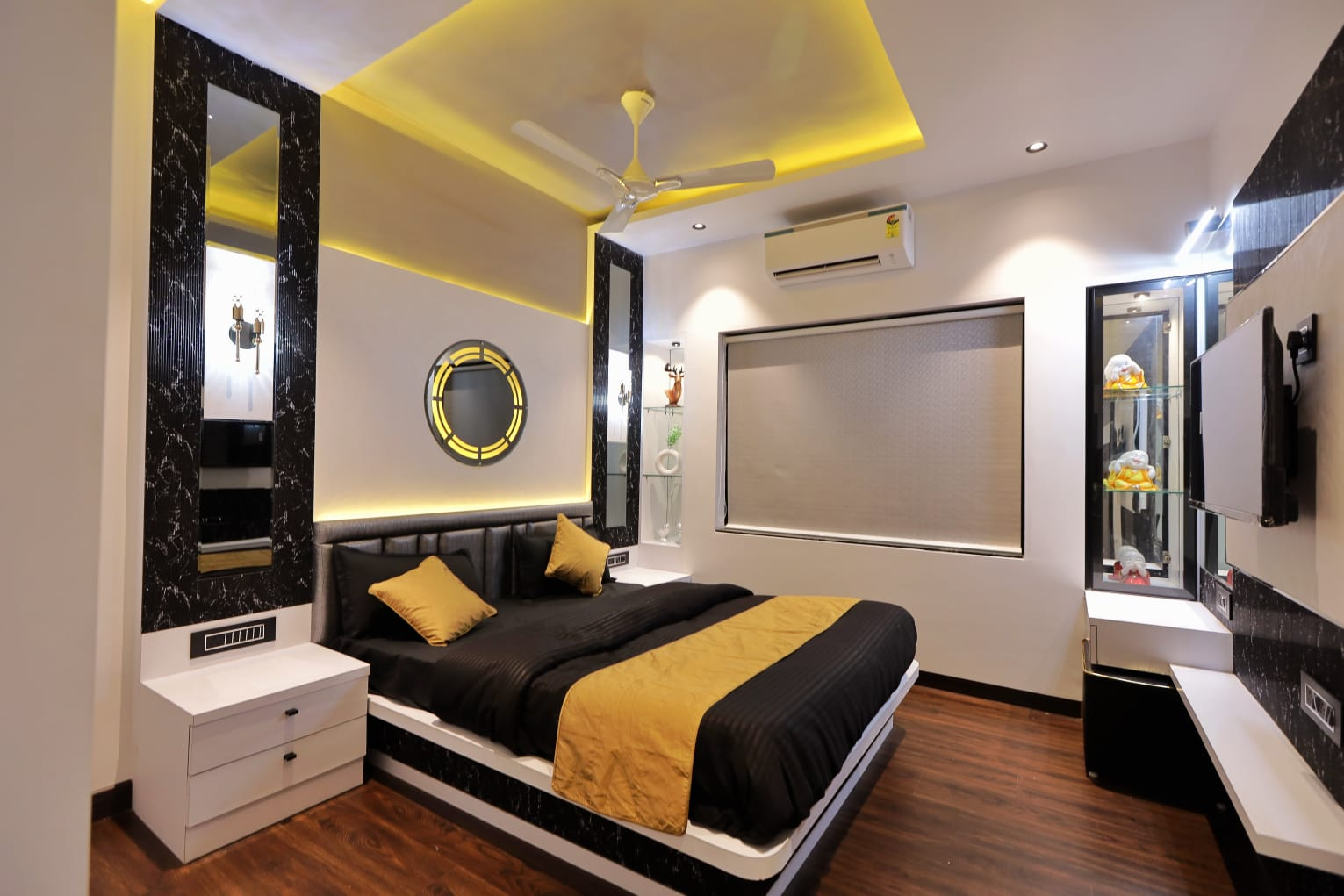 Deluxe 3 Bedroom Apartment in Koregaon Park