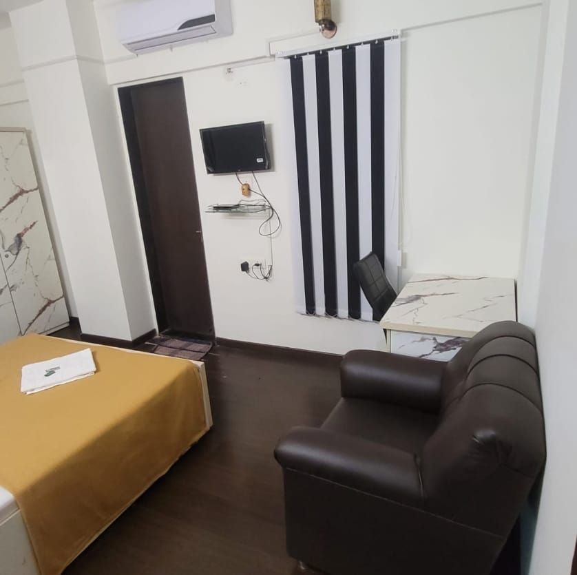 Superior 3 Bedroom Apartment in Viman Nagar
