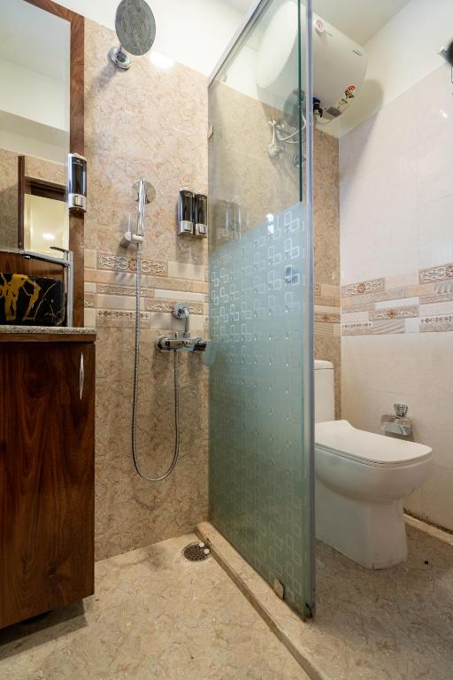 Royal 3 Bedroom Apartment in Gachibowli