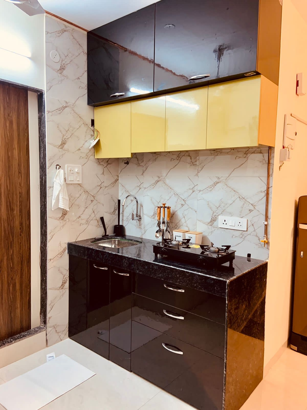 Asthetic Studio Apartment in Kandivali East