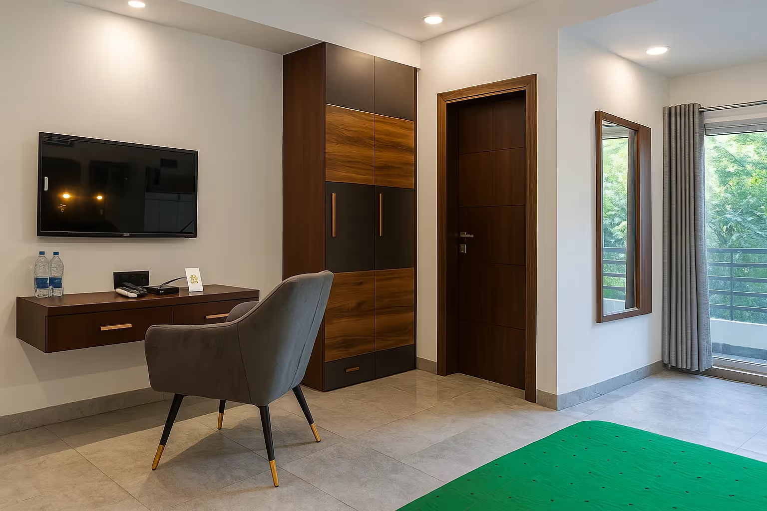 Comforable Studio Apartment near Gallleria Market