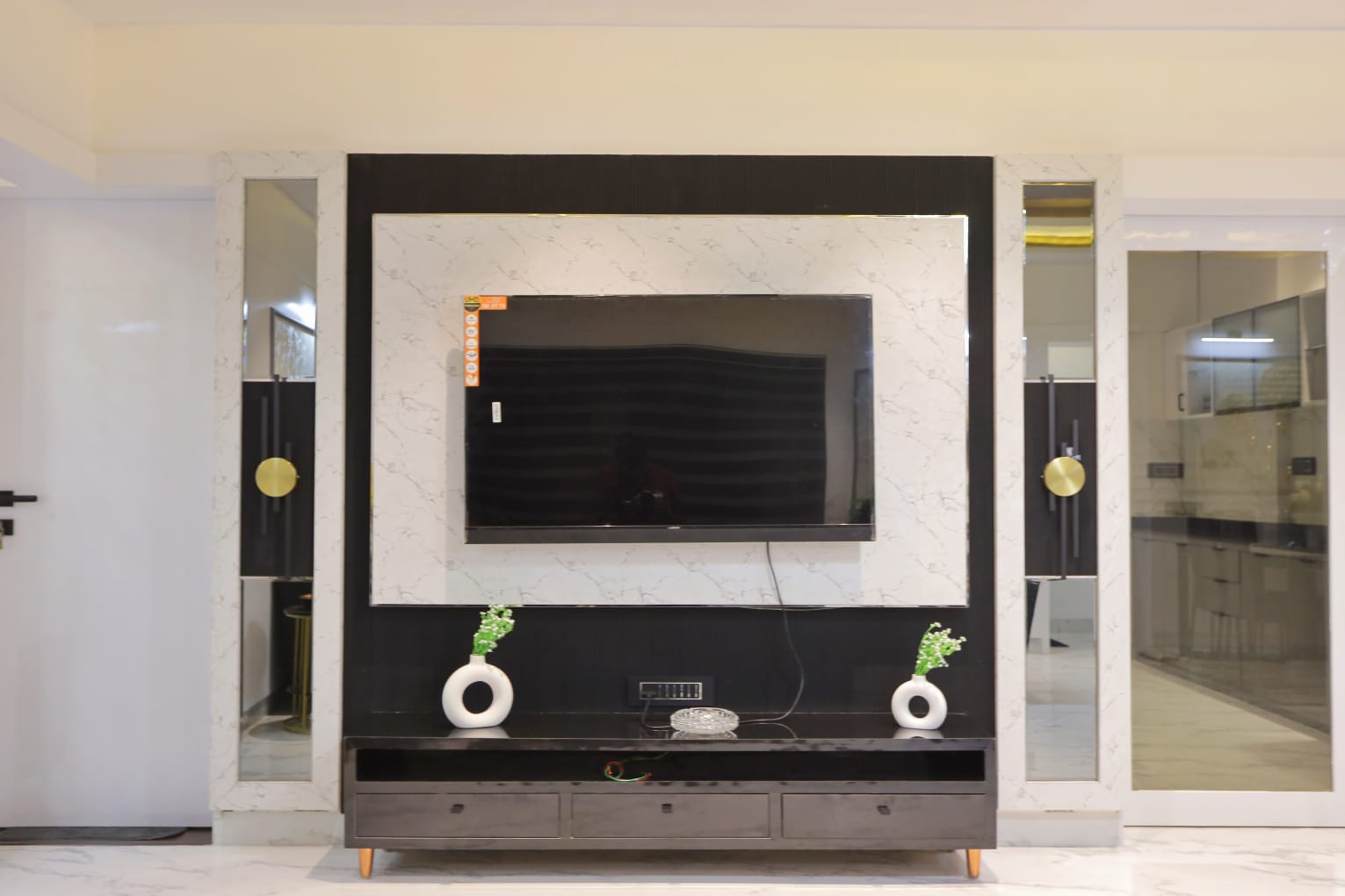 Deluxe 3 Bedroom Apartment in Koregaon Park