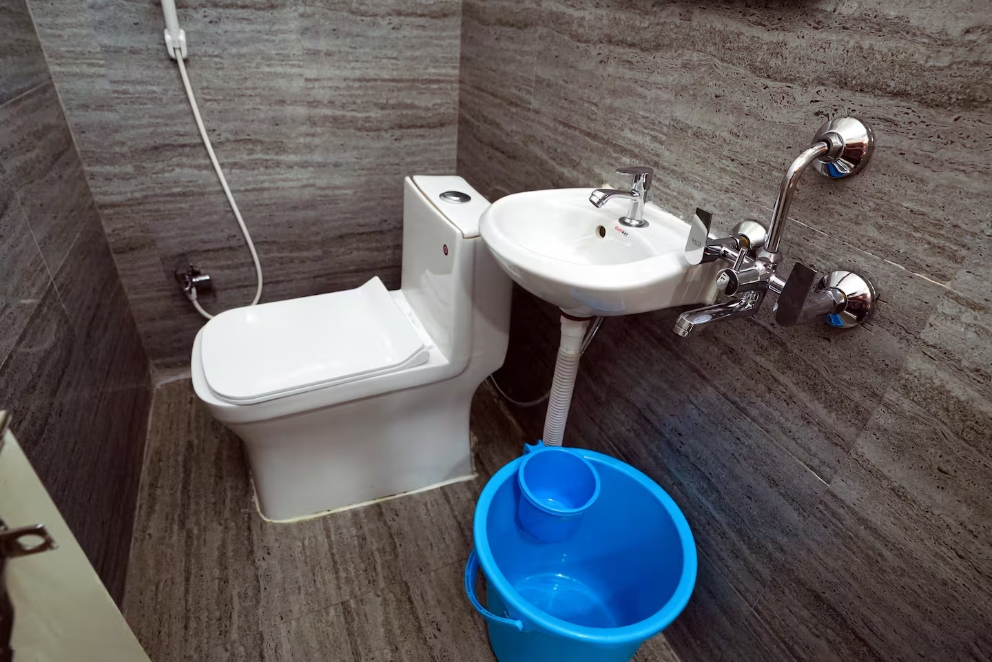 Cube Service Apartment @ Khajaguda