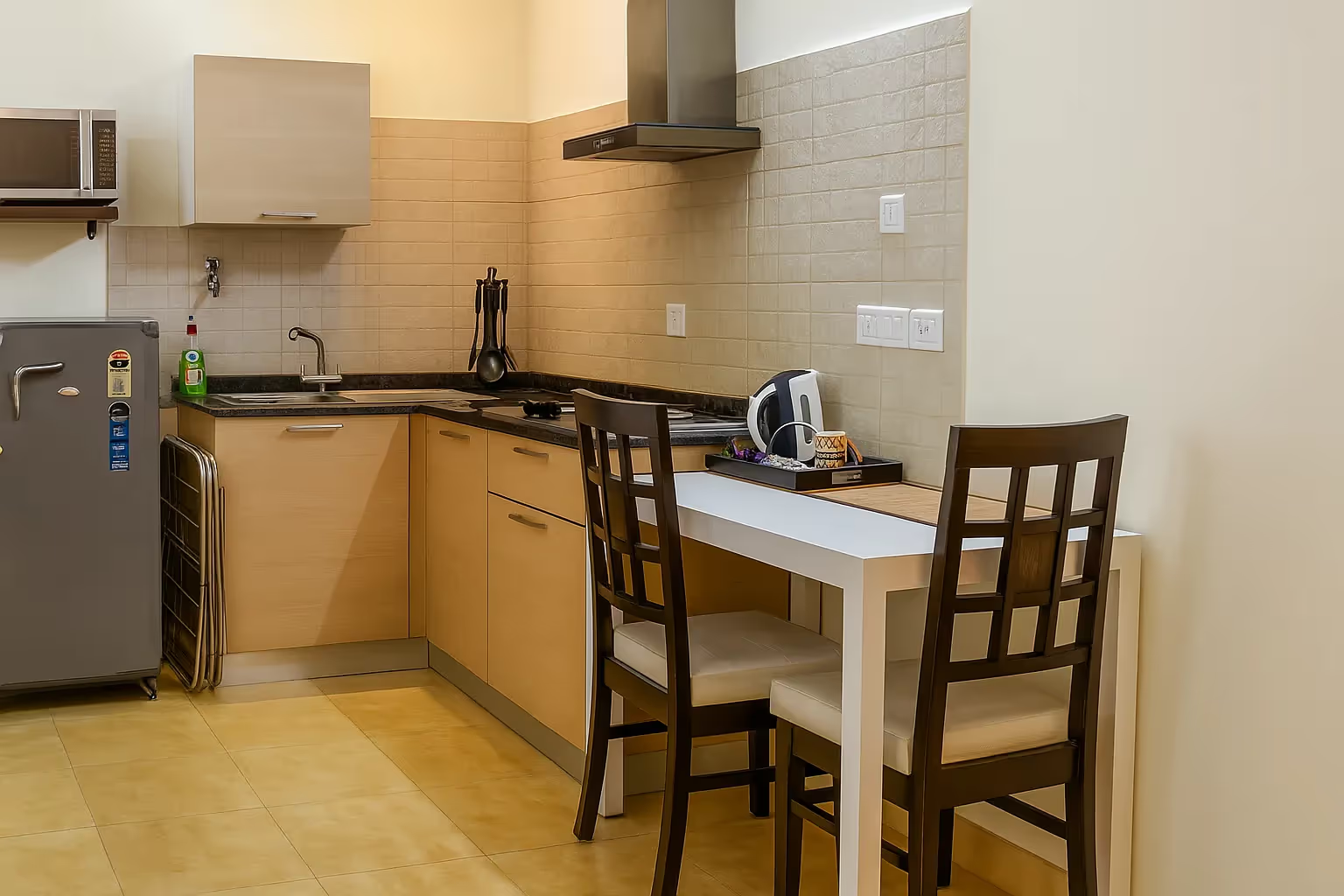 Luxury 1 Bedroom Apartment near Huda Metro Station