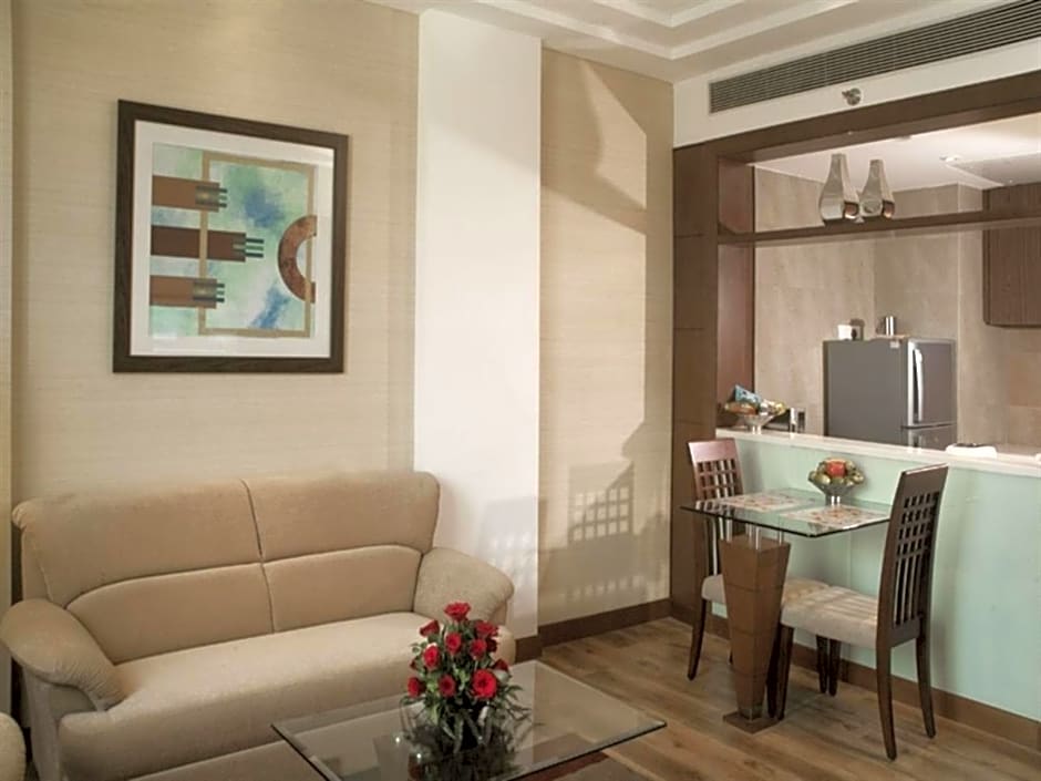 Avenue Suites in Sector 16