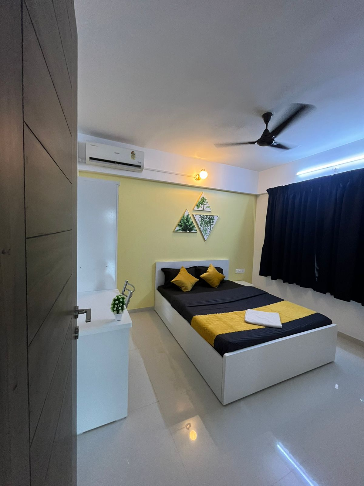 3 BHK @ Viman Nagar