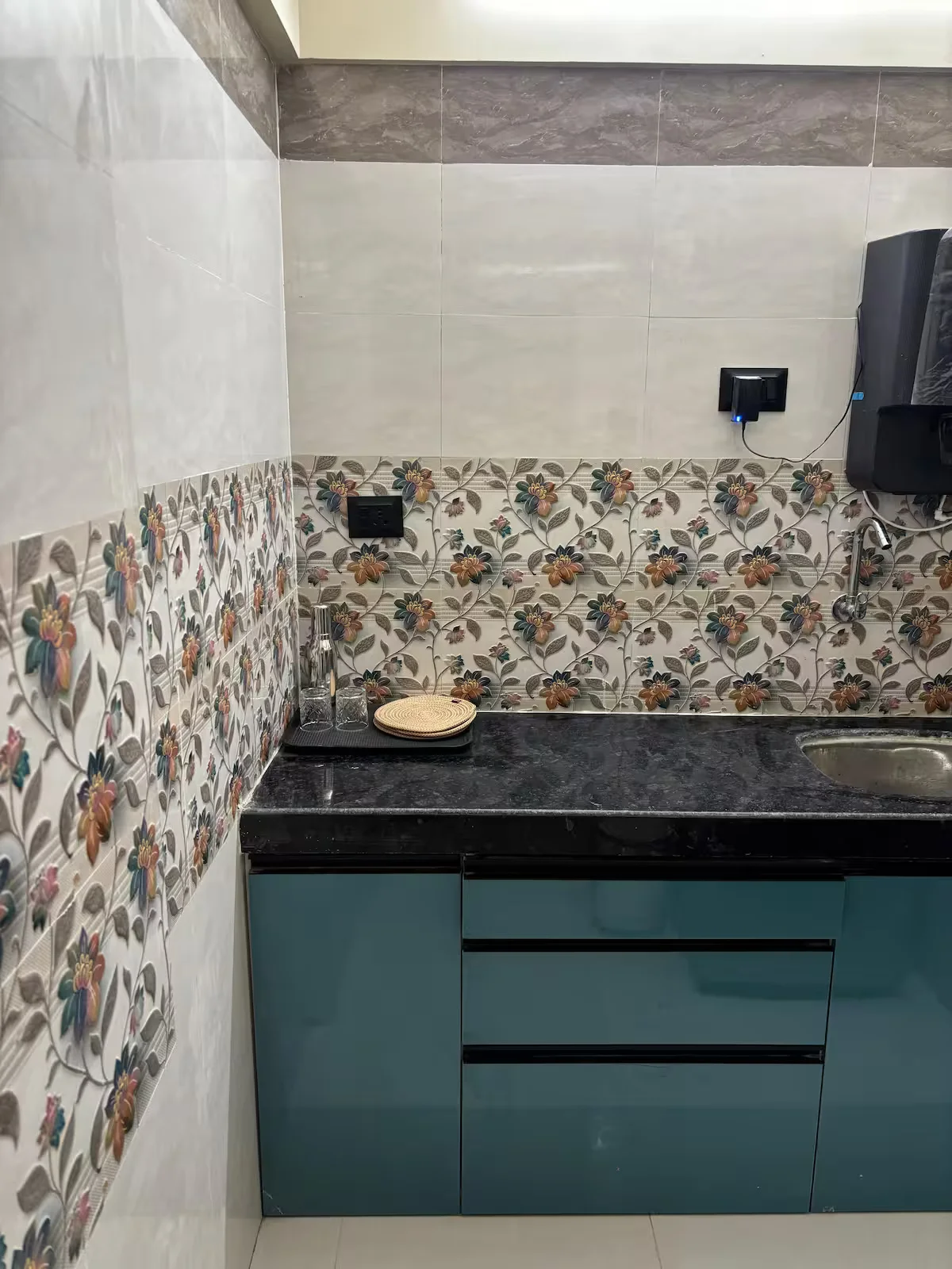 Contemporary 1 Bedroom Apartment Near Navi Mumbai Airport