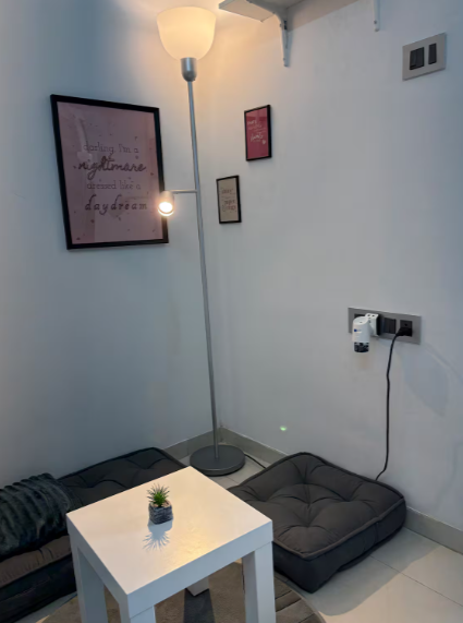 Cosy Studio near Wadgaon Sheri
