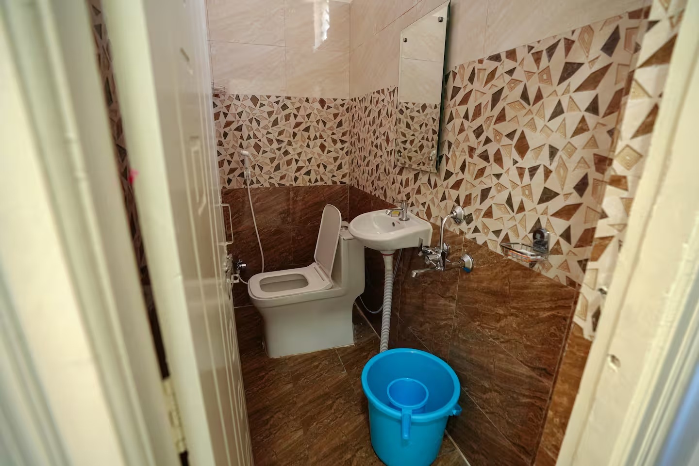 Cube Service Apartment @ Khajaguda