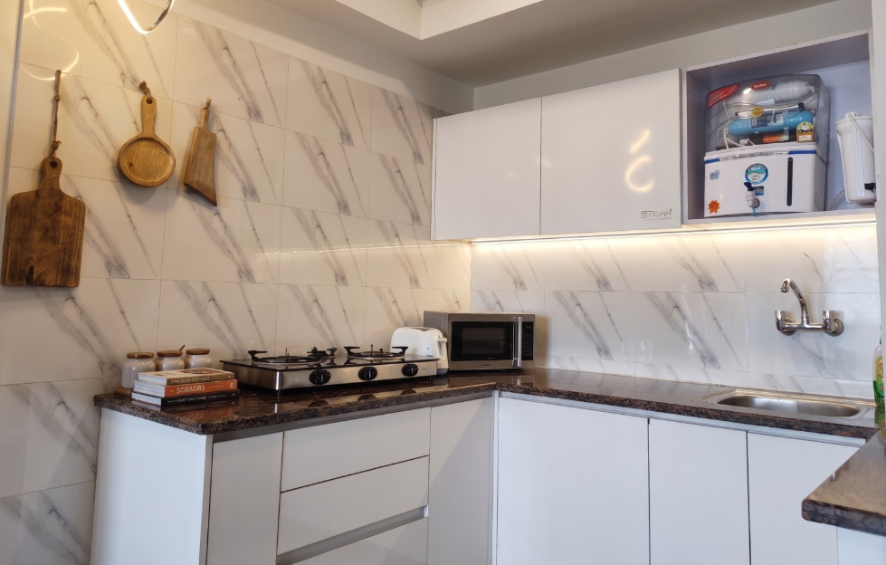 Modern 1 Bedroom Apartment