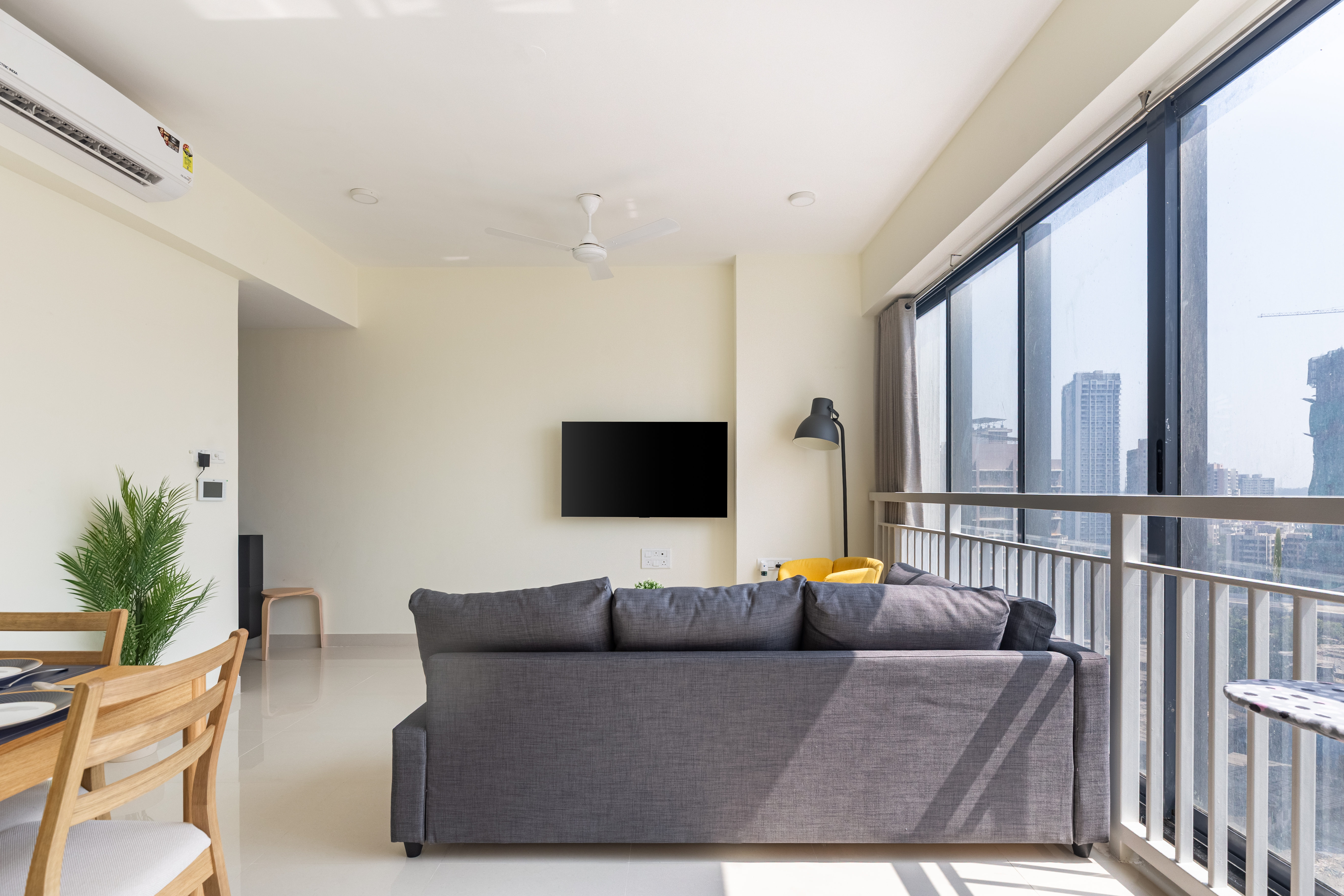 Elite 2 Bedroom Apartment near Film City