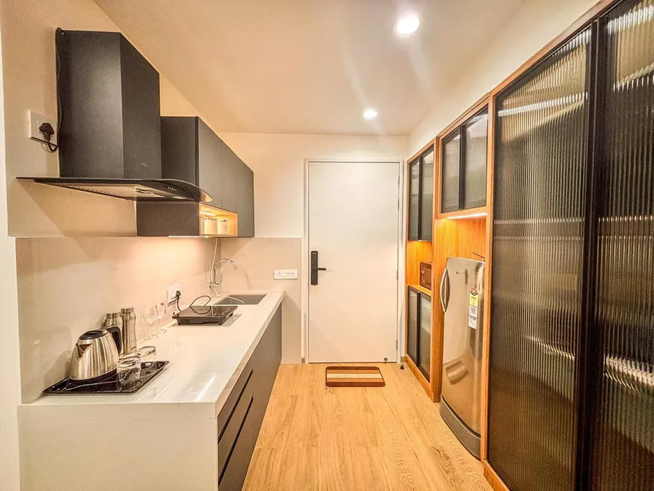 Premium Studio Apartment close to Pune Airport
