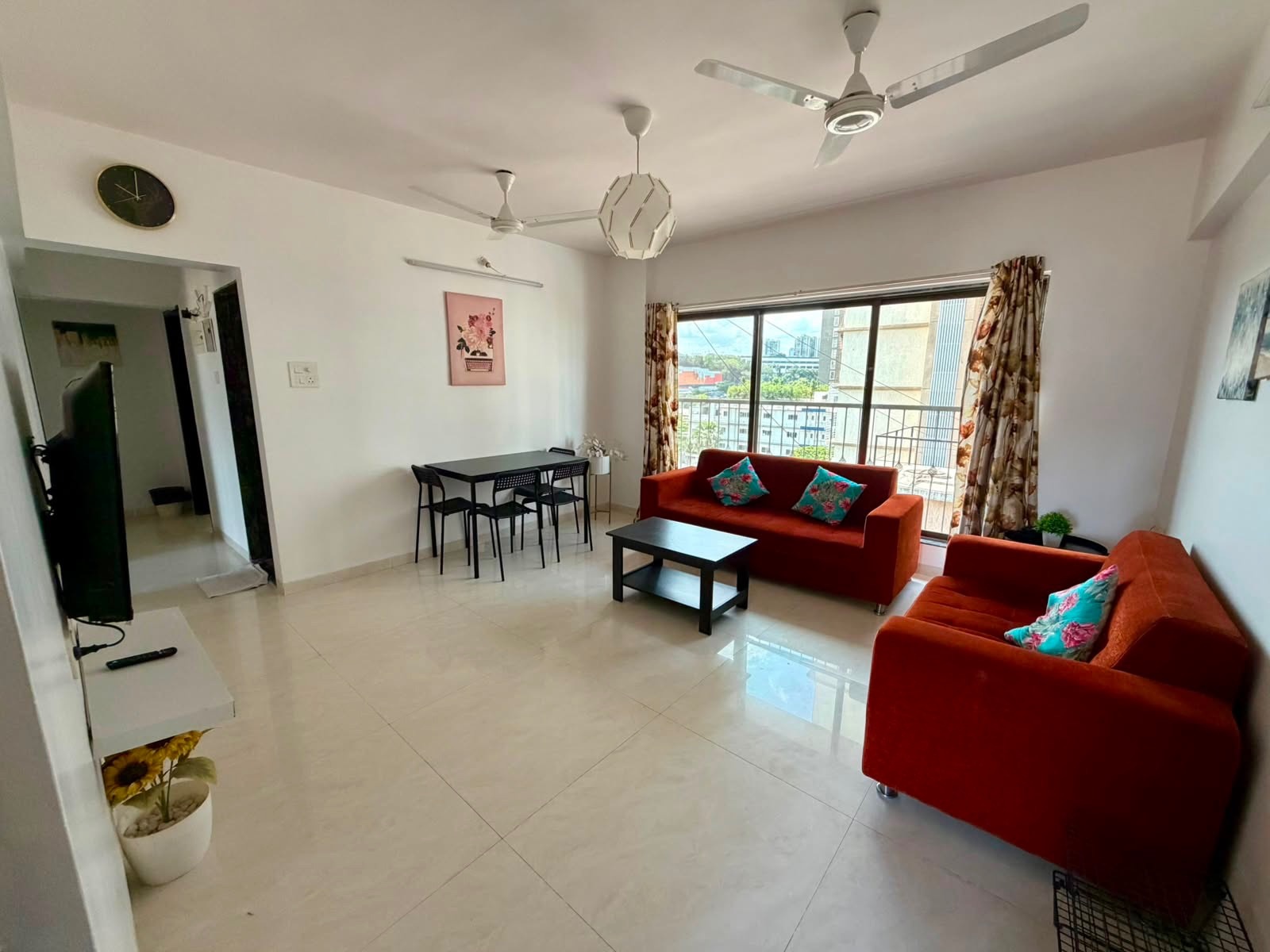 2 BHK @ Kandivali East