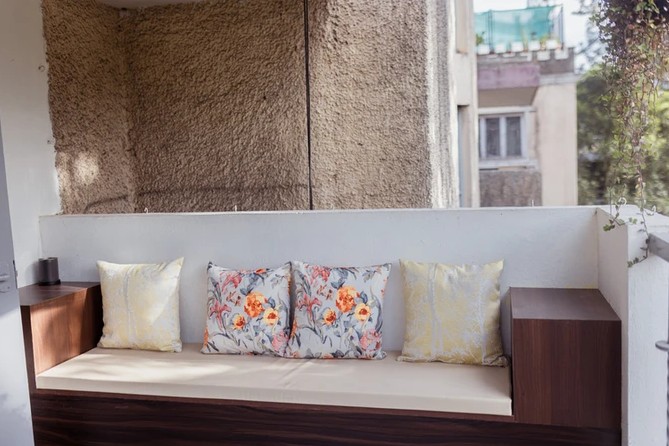 Comfortable Luxury 1 bedroom Apartment in Jayamahal