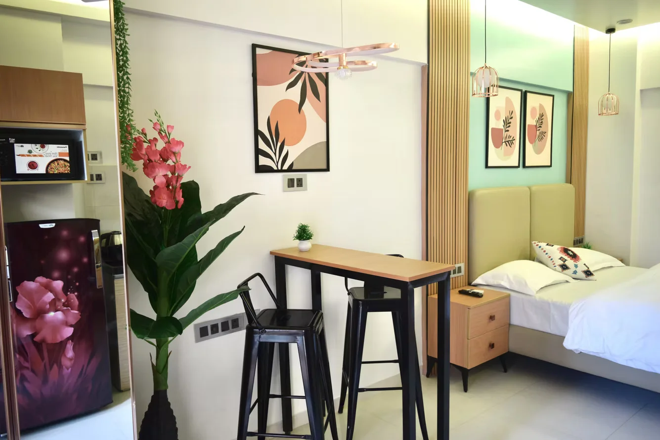 Luxury Studio Apartment near Kalyani Nagar