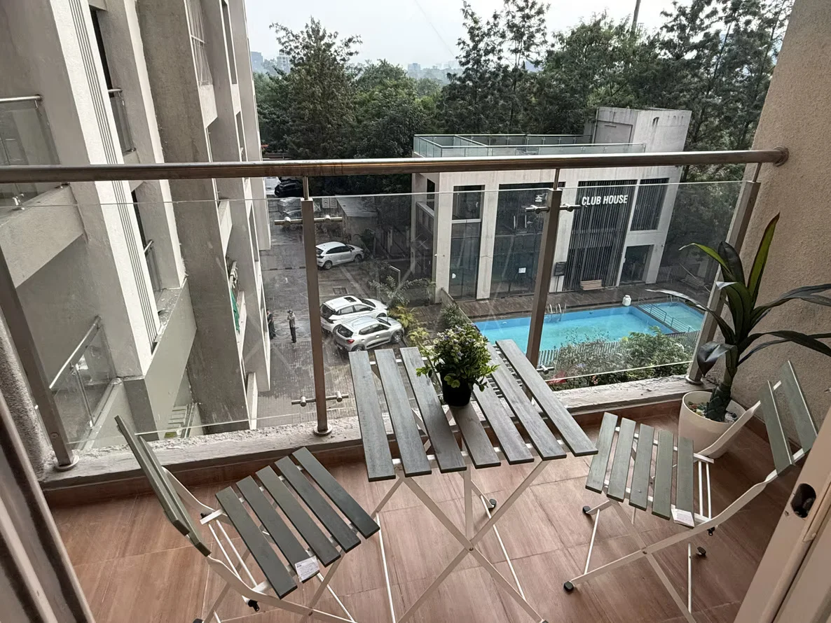 Calm Studio near Kalyani Nagar