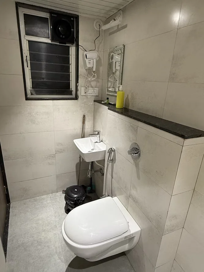 Calm Studio near Kalyani Nagar