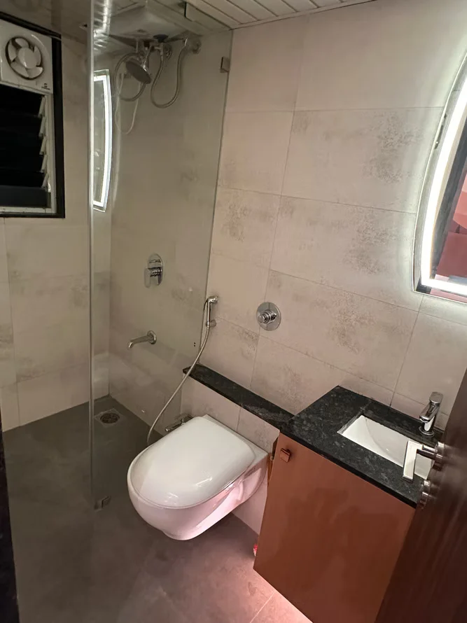 Breezy Studio Apartment in Vithhal Nagar