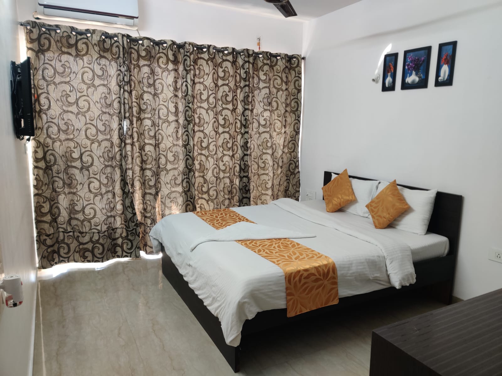 Prime Crest 3 Bedroom Apartment