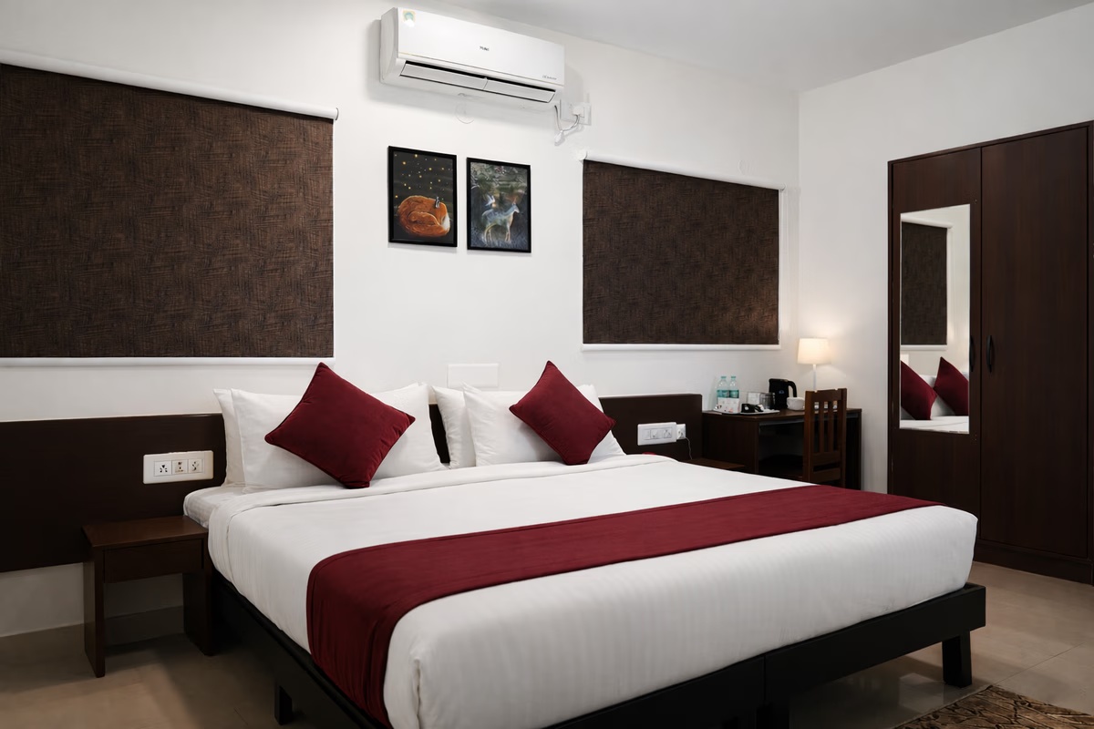 Aparthotel near Airport