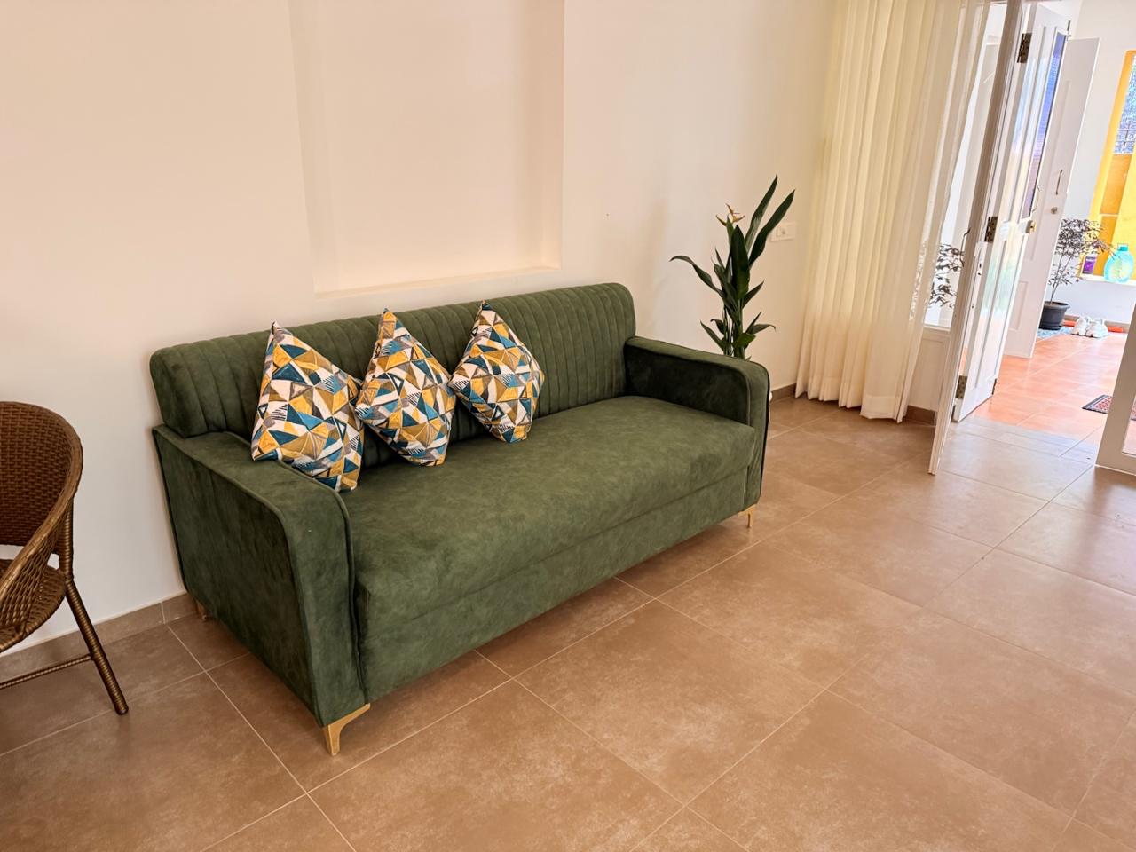 Executive Studio Apartment in Indiranagar