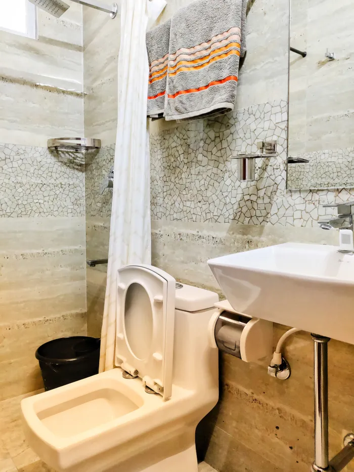 Urban Crest Apartments