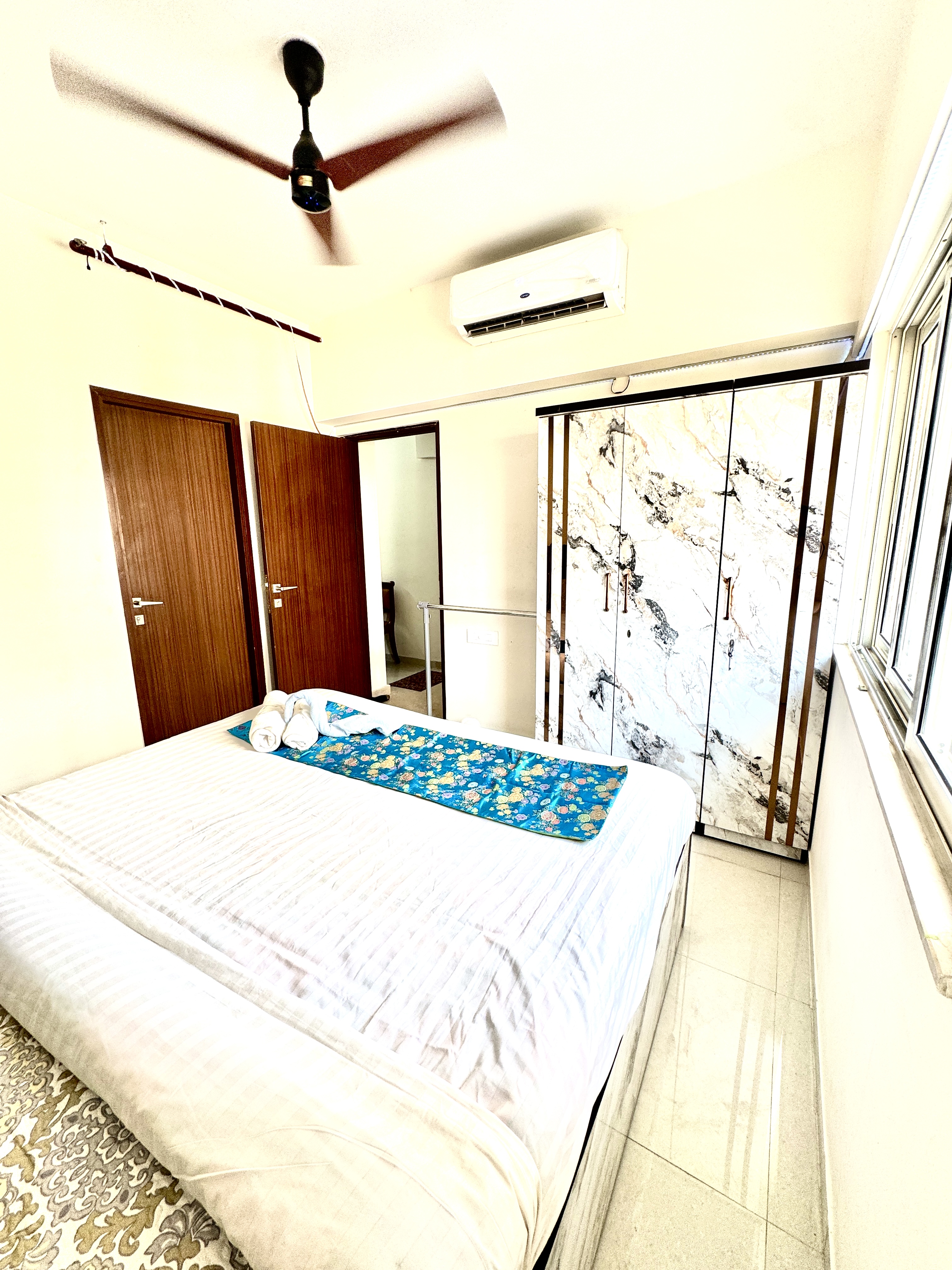 1 Bedroom Serviced Apartment in Malad East
